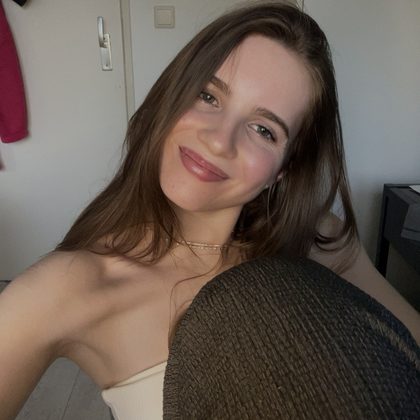 Chirella, oprichter Vrouwelijk